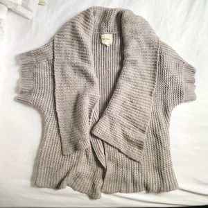 Gray Flowy Oversized Sweater Shawl w/ Sleeves